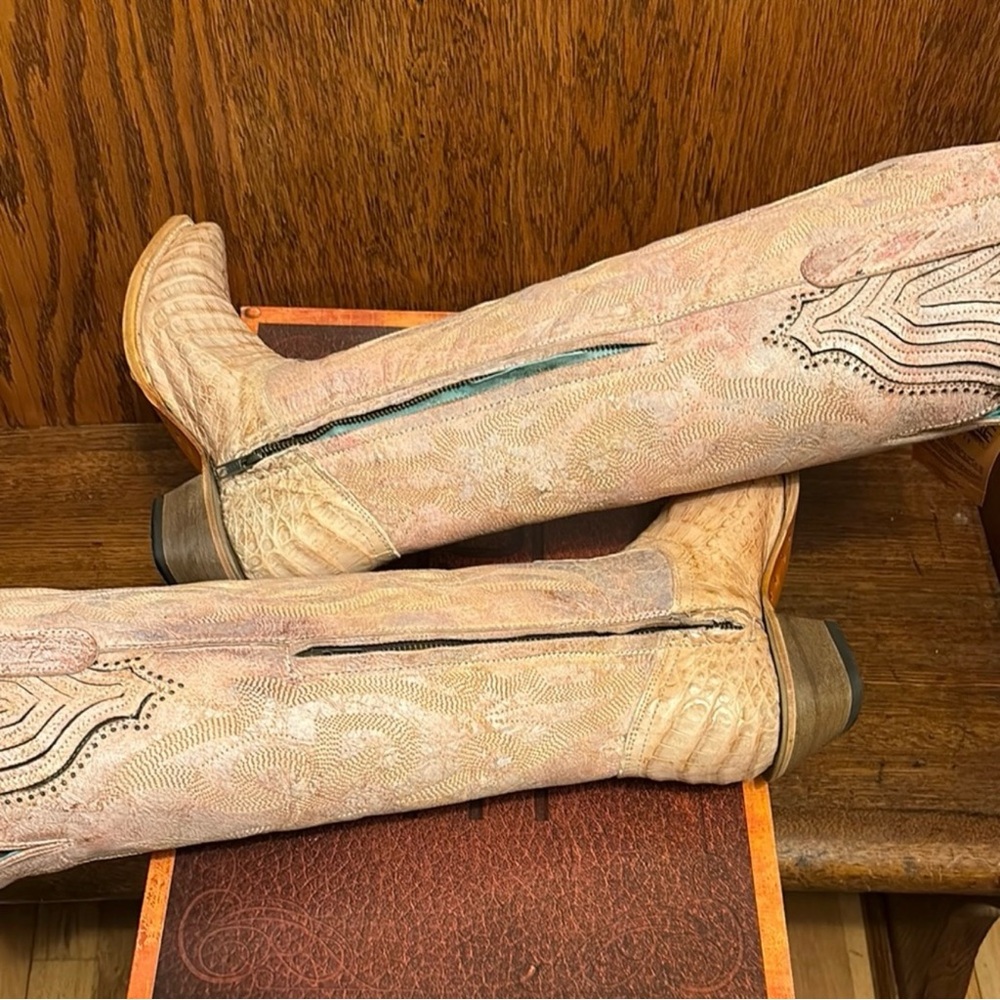 Corral Caiman Leather Western Boots in Light Pink Blush SIZE 8 - Picture 4 of 7